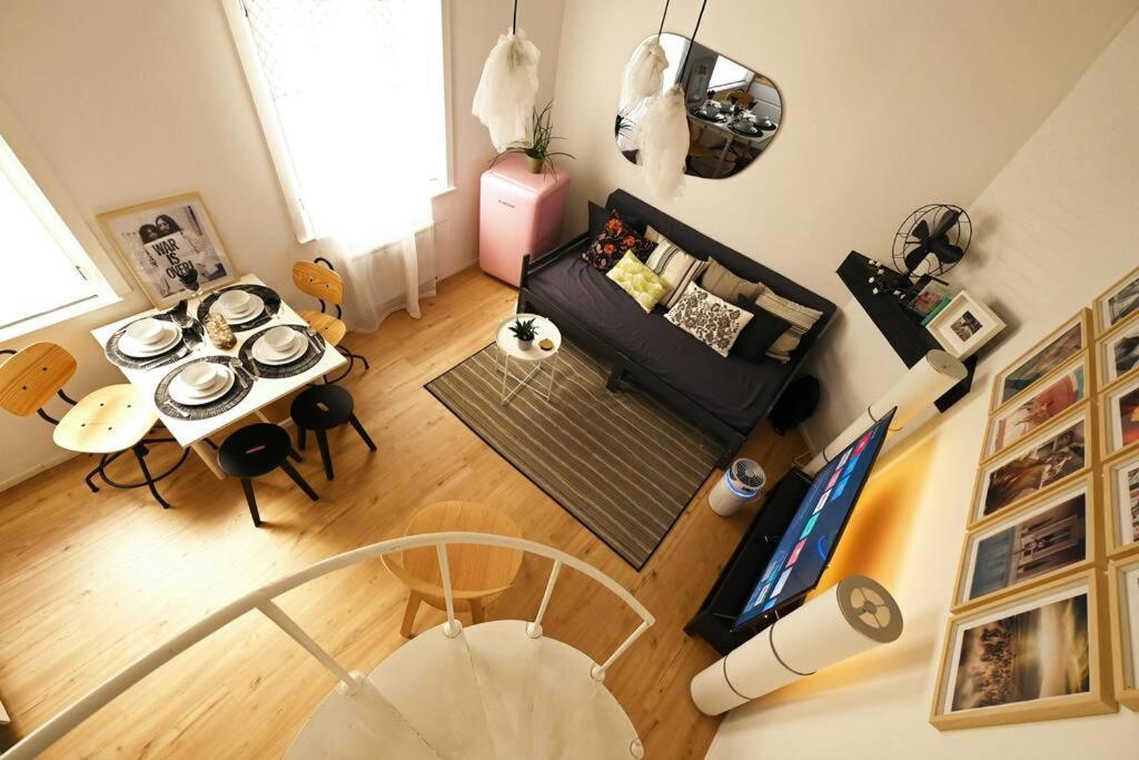 Stylish Duplex In The Heart Of Brussels Centre Apartment Exterior foto